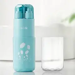 GENERICO - Frasco Celeste para Aseo Personal