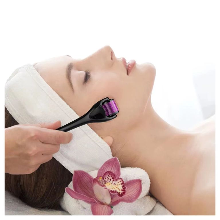 Derma Roller para Piel Cabello y Barba al 05mm