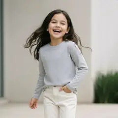 LE PETIT COMPANY - Polo Niña Gris Bordado 100% algodón