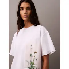 CALVIN KLEIN - CAMISETA A- SS FASHION FIT FLORAL TEE CK