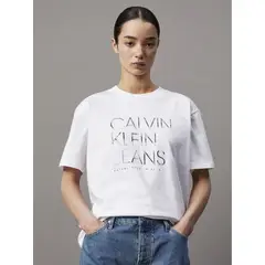 CALVIN KLEIN - CAMISETA EMBROIDERED INSTITUTIONAL TEE CK