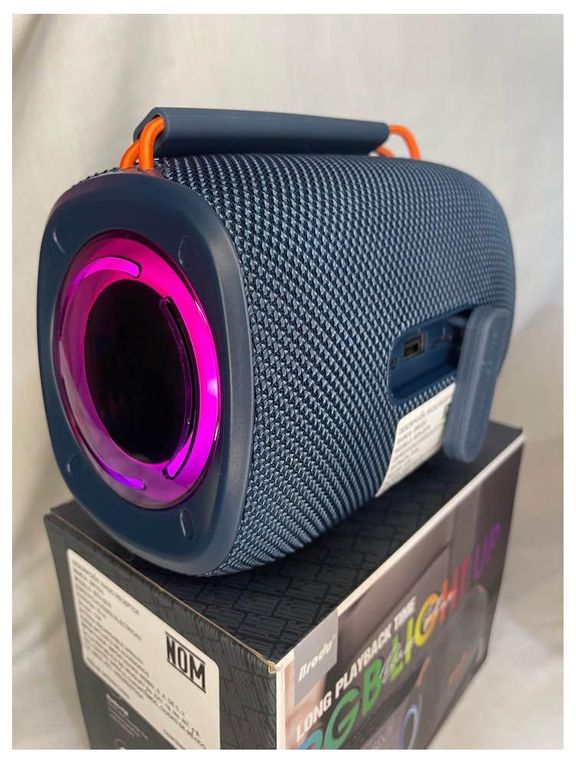 Parlante Brodu Blutooth RGB Recargable