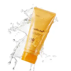 MEDICUBE - Limpiador Kojic Acid Turmeric Toning Cleanser 120g