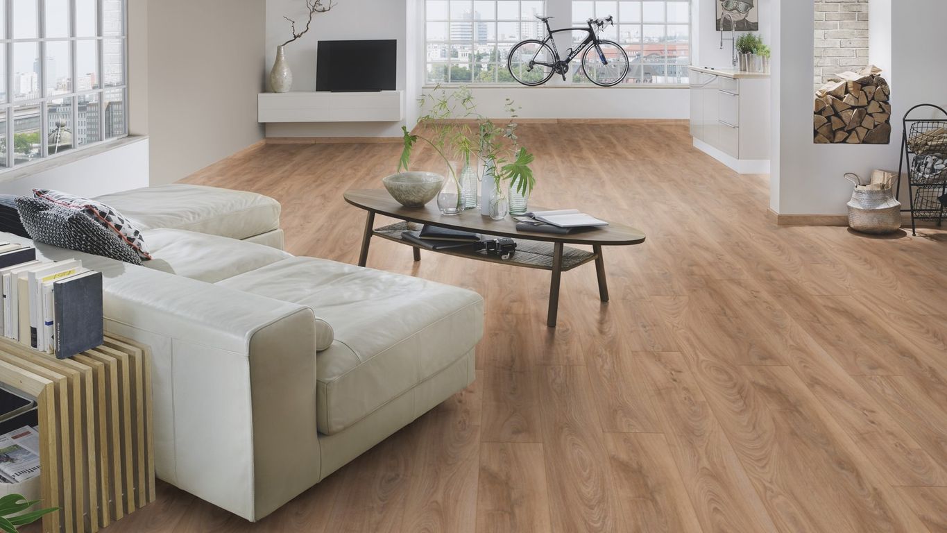 Piso laminado Hidrofugo Victoria Oak, Organic Classic; 8 mm AC5V4; 195 x 1288 mm