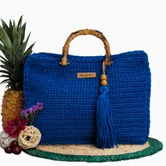 SKANKI - Cartera artesanal Piccola azul - Tejido a crochet con bambú –