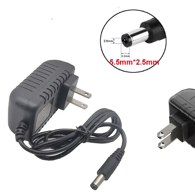 Adaptador de corriente 12V2A fuente alimentación punta 5.5 x 2.5mm aros luz led
