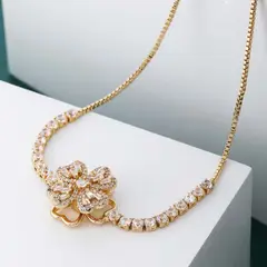 GENERICO - Pulsera Trébol 4 Hojas Cristales Diseño Giratorio Elegante Suerte