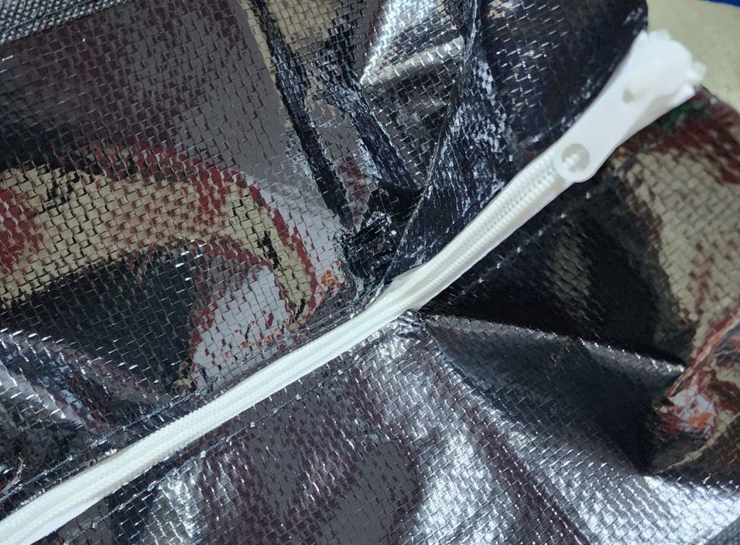 Kit x2 bolsas con cierre Mediano de 55cm x 50cm con diseño