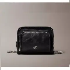 CALVIN KLEIN - CARTERA CROSSBODY UTILITY CAMERA - NEGRO