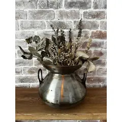 ANTIQUE DECCO - Florero - Jarrón Decorativo de Hierro con 2 Asas – Vintage & Rústica - 28 cm x 30 cm