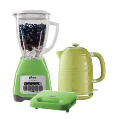 OSTER - Tri Combo Grinch Licuadora + Sandwichera + Hervidor