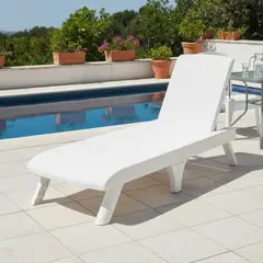 QRUBBER - Tumbona Plegable Modelo Capri Color Blanco - MQ