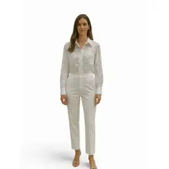 AMA OUTFITTERS - CAMISA DE ENCAJE LORENA