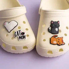 LE PETIT COMPANY - Accesorios Crocs Cat Mom Pack 4 pines