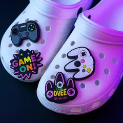 LE PETIT COMPANY - Accesorios Crocs Pack Retro Power Gamer 4 pines