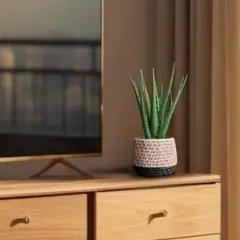 LAR DANIELSEN - Macetero bicolor con textura trenzada - Ébano