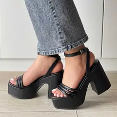 GENERICO - PLATAFORMA LUA TACO 9 COLOR NEGRO