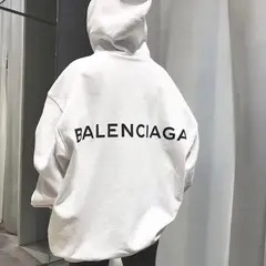 NEBULA - Polera Personalizada - Balenciaga