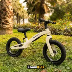 KUB - Bicicleta de Balance/Equilibrio Marco de MAGNESIO 12" (3 a 6 Años) Crema