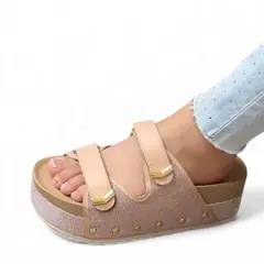 GENERICO - Sandalia Mujer 1299P-55 Planta De Goma Taco 5 Escarchado Gamuza Brillo Color Nude