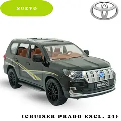 DISNEY CLASICOS - Auto de Colección Toyota Land Cruiser Prado Escala 24 Negro.