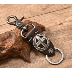 GENERICO - LLAVERO COLGANTE CUERO GENUINO CRUZ