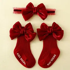 GENERICO - MEDIAS PARA BEBE DE NAVIDAD + VINCHA (12 MESES HASTA 24 MESES )
