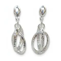 VANDRALA - ARETE DE PLATA AROS OVALADOS CON DISEÑO