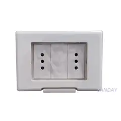 GENERICO - TAPA INTEMPERIE A PRUEBA DE AGUA CON TOMACORRIENTE DOBLE 3 EN LINEA TAPA BLANCA Y DADO BLANCO SANDAY