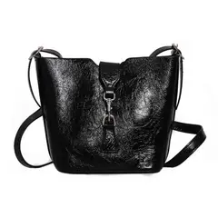 DOCET - DCT CARTERA CUERO BROCHE