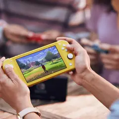 NINTENDO - Switch Lite Consola - Amarillo Reacondicionado