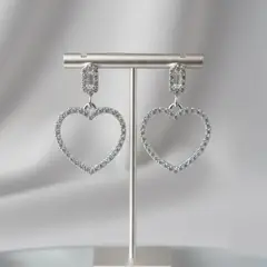 KAST PE - Aretes a presión en forma de corazón Elin