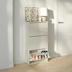 R&R MUEBLES - Zapatera con Corte para Zócalo Lucía 3 Puertas Gris