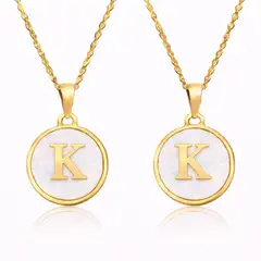 GENERICO - Collares de Pareja Letras K y K con Nácar en Acero Inoxidable Dorado 50 cm