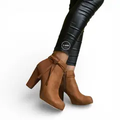 GENERICO - Botin Mujer Taco 9 Gamuza Lazo 2086L-68 Color Camel