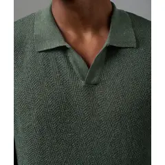 MBO - Chompa Hombre Pet Cuello Box Sin Boton