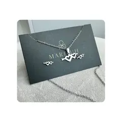 GENERICO - Pack Acero Collar con dije y Aretes - BSC Doble Corazón Flecha Plateado