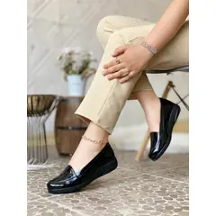 GENERICO - Mocasines de Vestir en Cuero Charol Legítimo en taco cuña de 3 cm