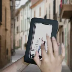 GENERICO - Bolso Porta celular Negro 3 compartimientos y Tactil para celular