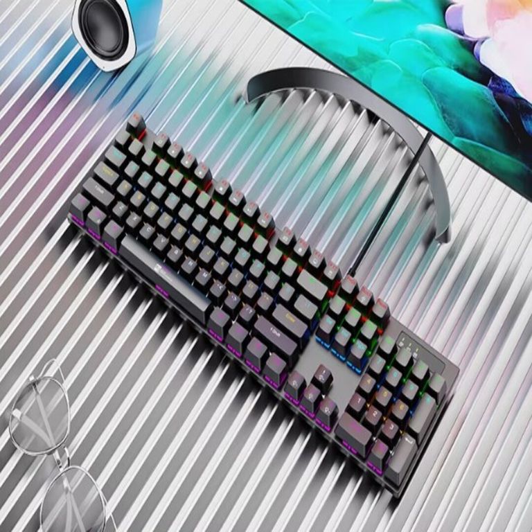 Teclado Mecánico Gamer retroiluminado RGB 104 Teclas con 26 Teclas Anti-Ghosting