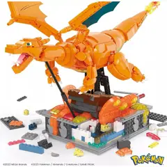 POKEMON - Pokémon Set De Construcción De Charizard Amarillo