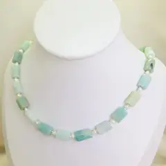 INTUERI - Chocker Amazonita y perlas