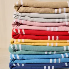 CLAUDIA RIVA HOME - Toalla de Playa Marina Rojo