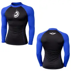 AQUA&MODA - LICRA CON PROTECCION UV AQUAMODA LAMNCMALAMRBR UNISEX NEGRO CON MANGAS AZULES LOG AMR BLANC REFLEC