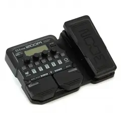 ZOOM - Pedal multiefectos g1x four COLOR NEGRO