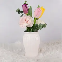 VI REGALANDO AMOR - Florero de 3 Tulipanes - tulipanes - Florero