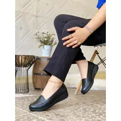 GENERICO - Mocasines de Vestir en Cuero Legítimo en taco cuña de 3 cm