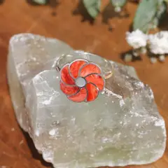 GENERICO - Anillo Regulable Flor Wayra en Plata Ley 950 - Joyería Mosaico Andino