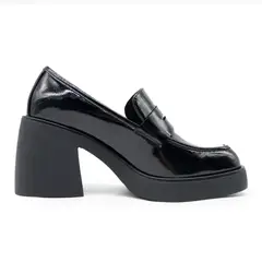 STHEF - MOCASIN MUJER NEGRO CHAROL 7900