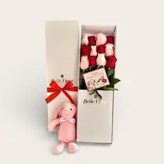 GENERICO - Caja Dúo Love - 12 Rosas & Conejito